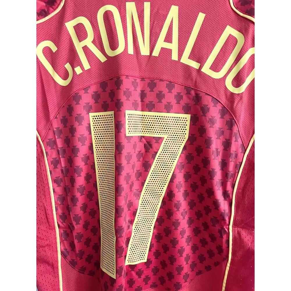 Ronaldo Portugal Home Euro Jersey Retro NEW Size L - Picture 5 of 7